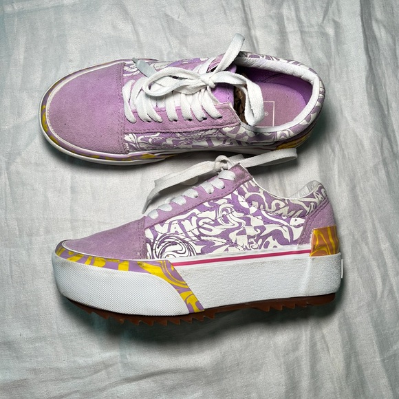 Platform Vans with Tread - Picture 1 of 7